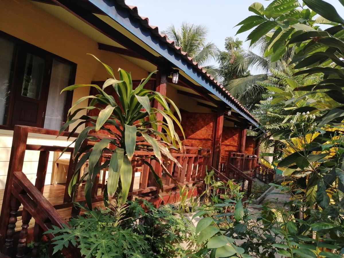 Sayyaphone Guesthouse Thakho Extérieur photo
